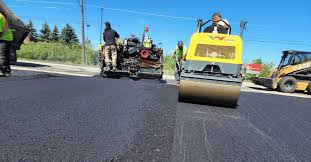 Best Driveway Sealing  in Lexington, MS